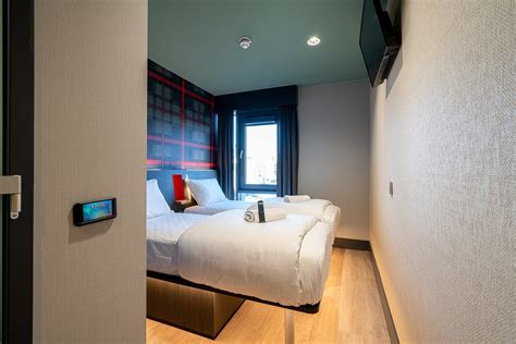 easyhotel dublin city centre.